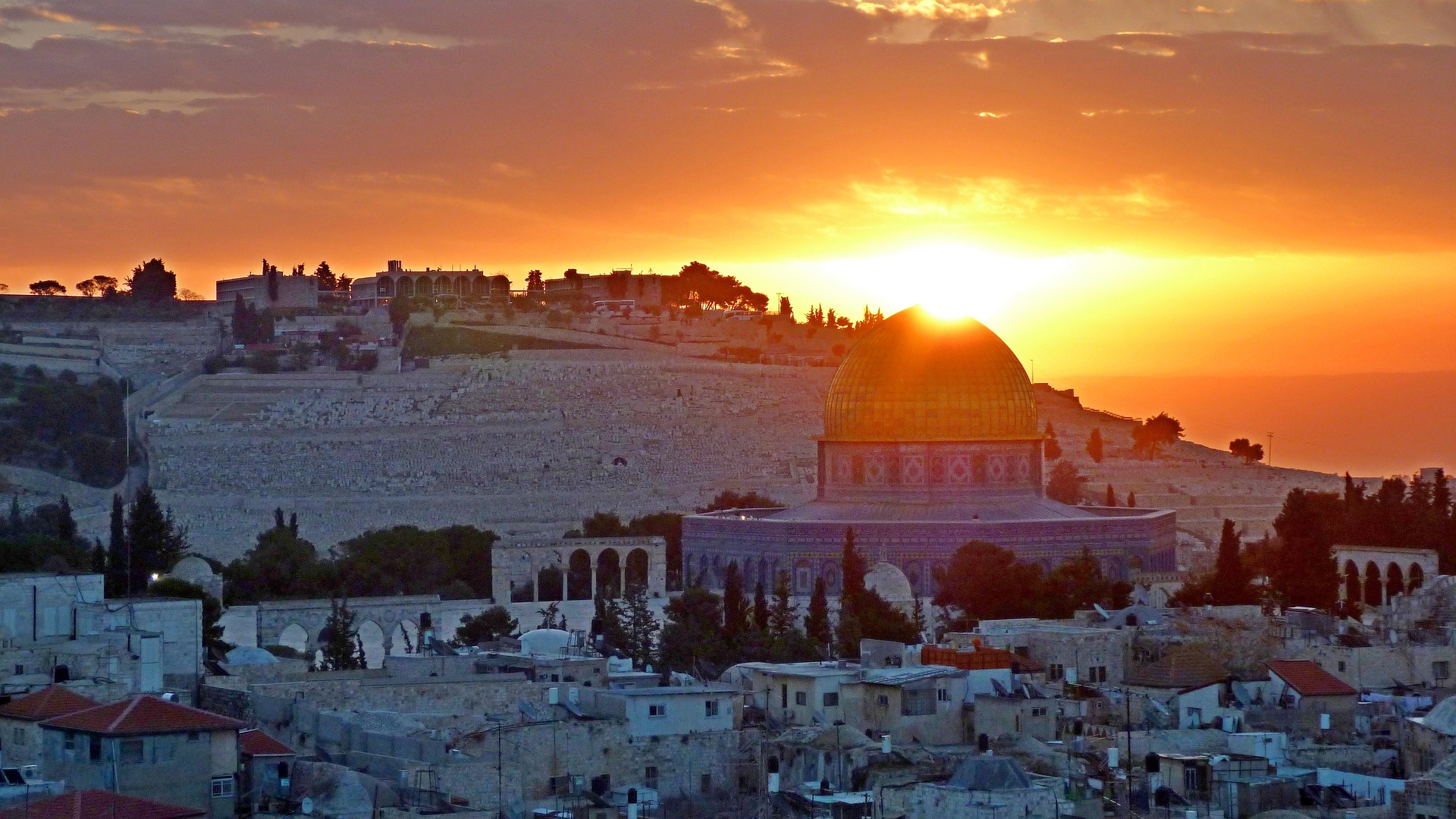 Dome of the Rock sunrise panorama